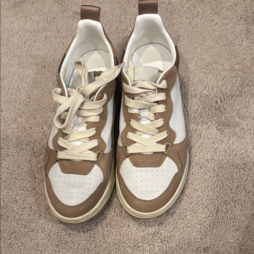 Steve Madden White and Tan Sneakers